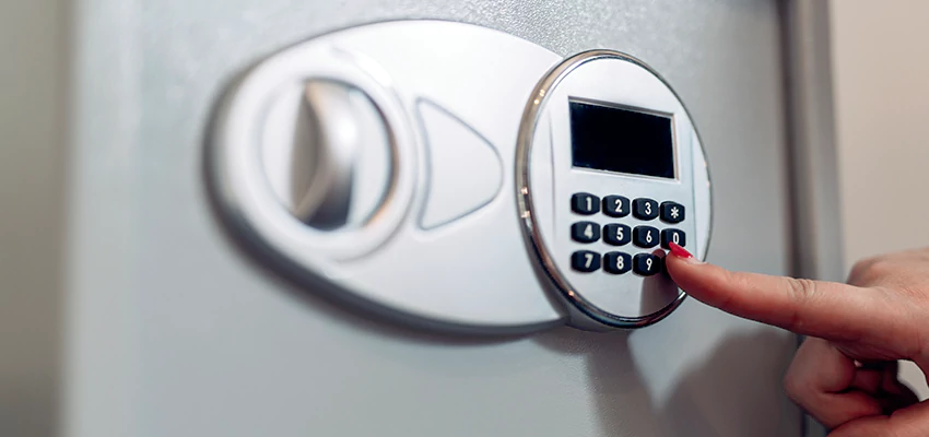 Jewelry Safe Cracking in Hilmar-Irwin, California