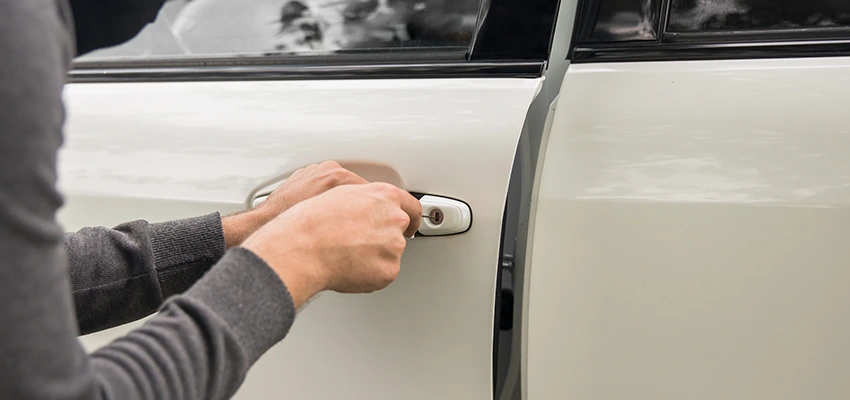 Unlock Car Door Service in Hilmar-Irwin, CA
